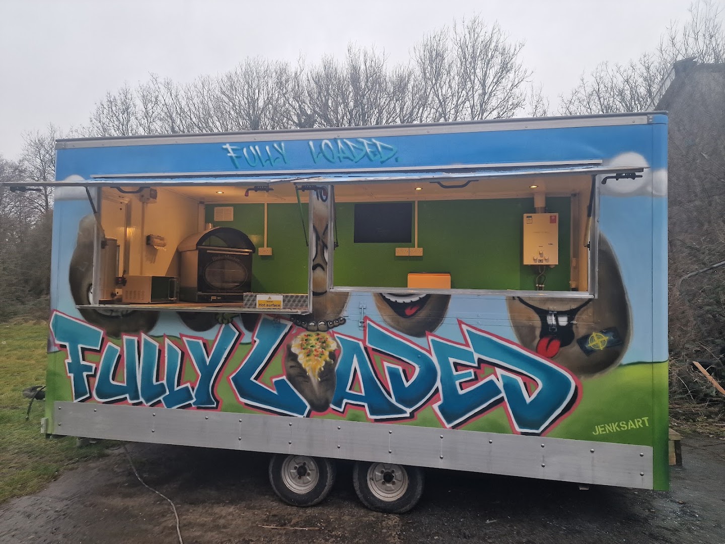 Fully loaded burger van · Photos 5